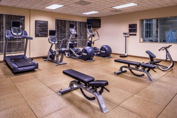 Hilton Garden Inn Bend image 17