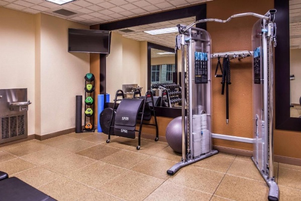 Hilton Garden Inn Bend image 18