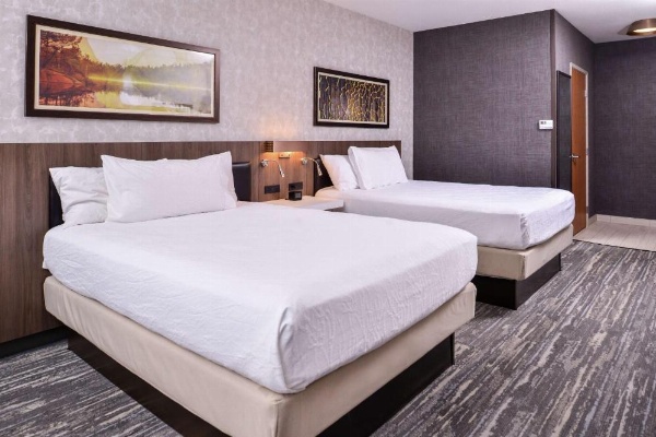 Hilton Garden Inn Bend image 23